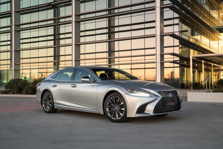  Lexus LS500h 2018 года  (AU) (фото 17 из 23)